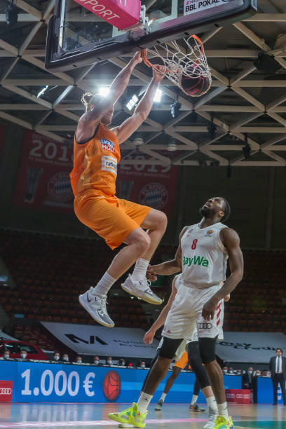 集中防守无 集中防守无