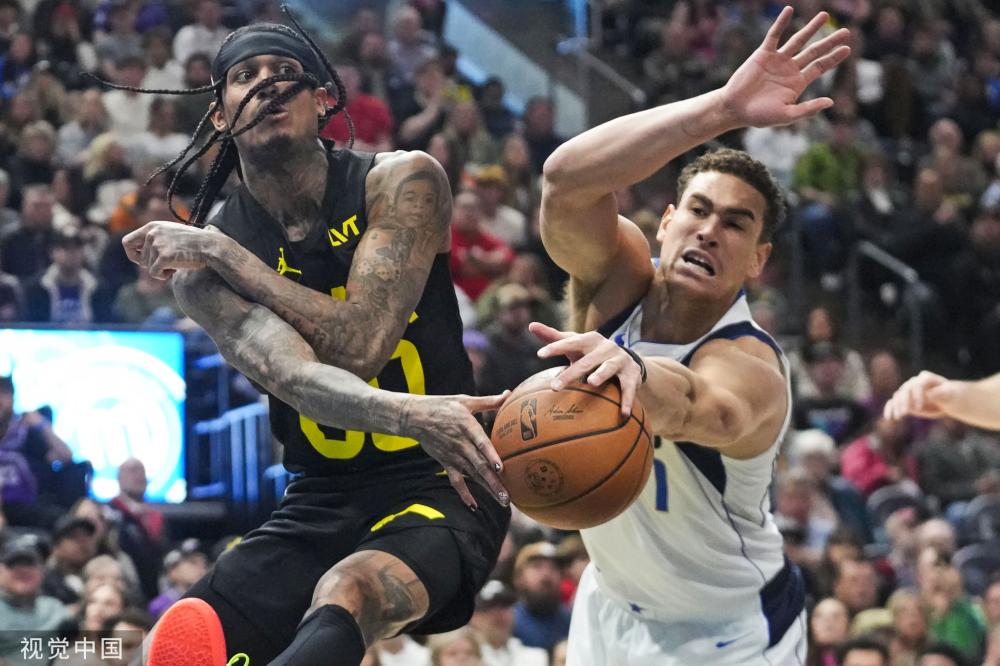 年轻球员为 年轻球员为