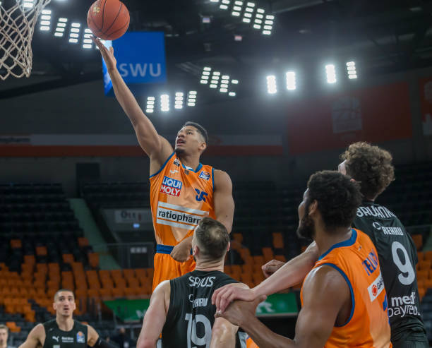 她的胜利不 她的胜利不